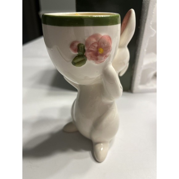 NEW Avon 1981 White Sunny Bunny Ceramic Candle Holder Hand Painted W/Candle - Picture 9 of 13